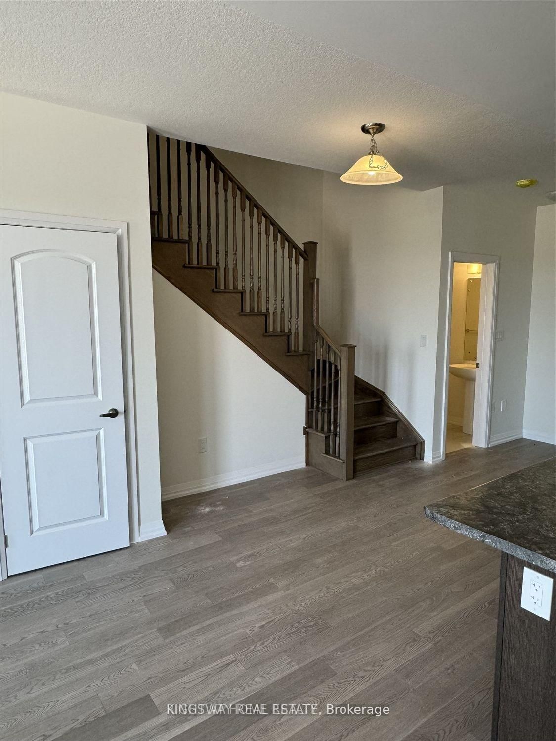 27 Central Market Drive • Haldimand, ON photo 12