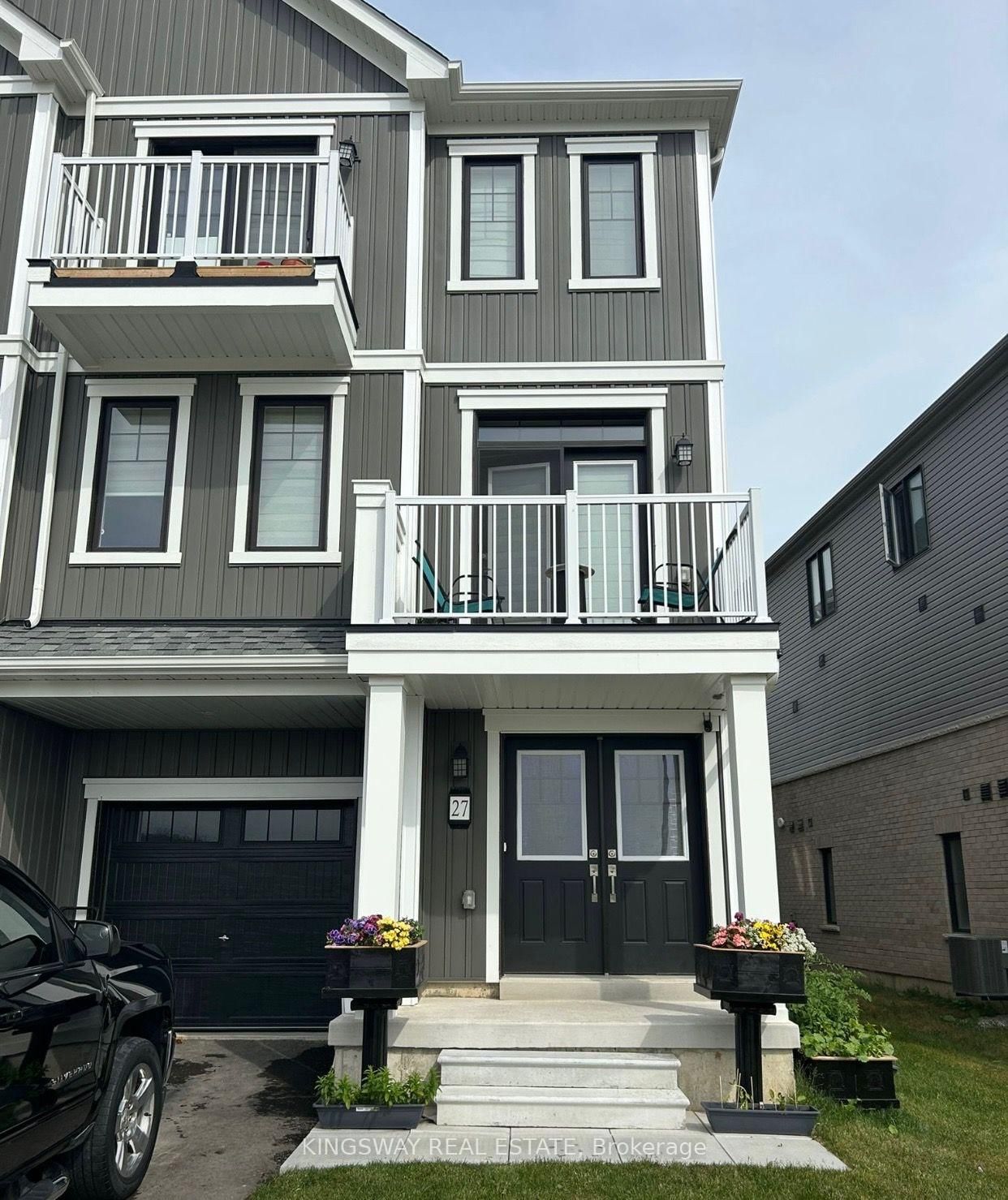 27 Central Market Drive • Haldimand, ON photo 3