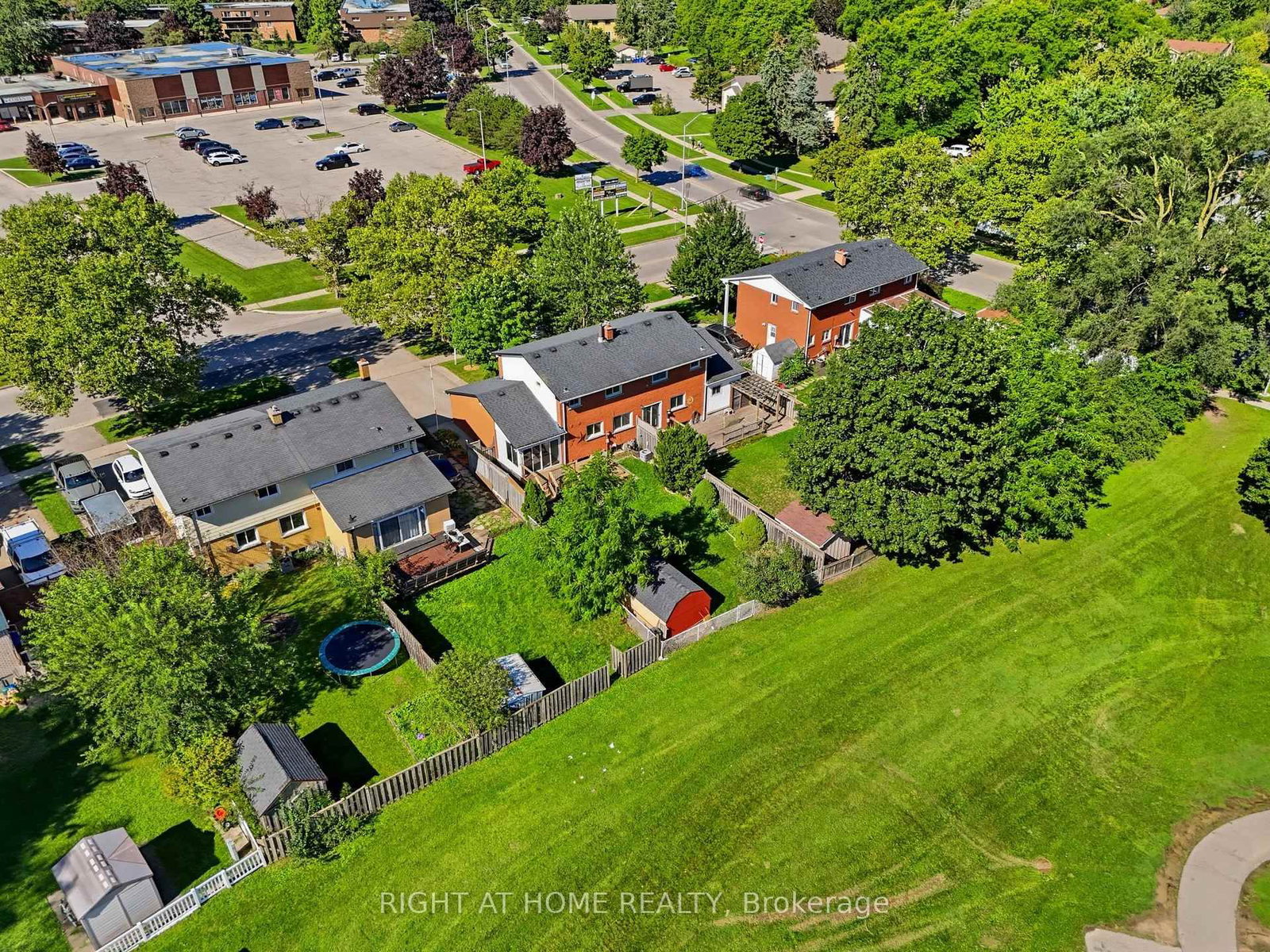 724 Notre Dame Drive • London South, ON photo 41