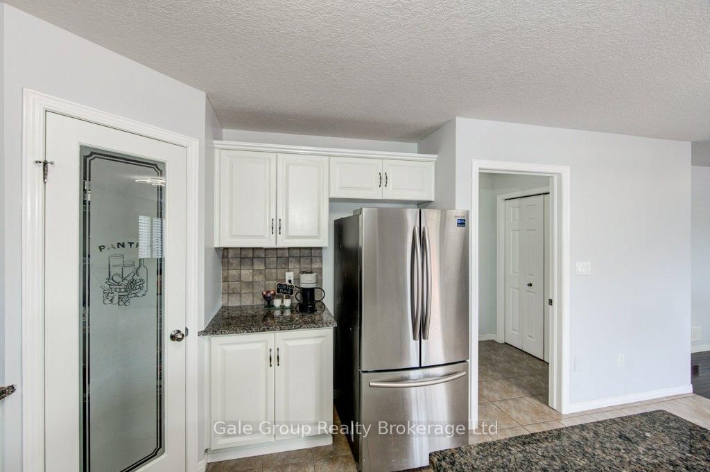 386 Fairway Road • Woodstock, ON photo 15