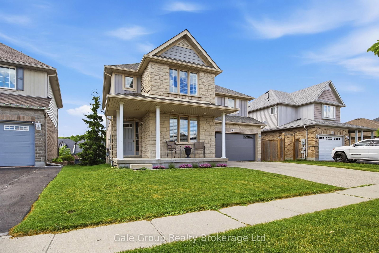 386 Fairway Road • Woodstock, ON photo 3