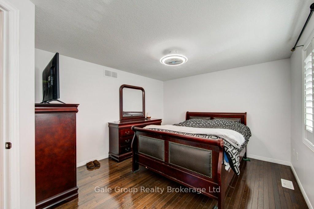 386 Fairway Road • Woodstock, ON photo 33