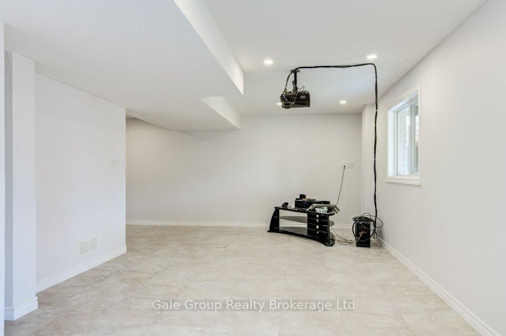 386 Fairway Road • Woodstock, ON photo 38