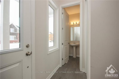 72 FOCALITY Crescent • Ottawa, ON photo 3