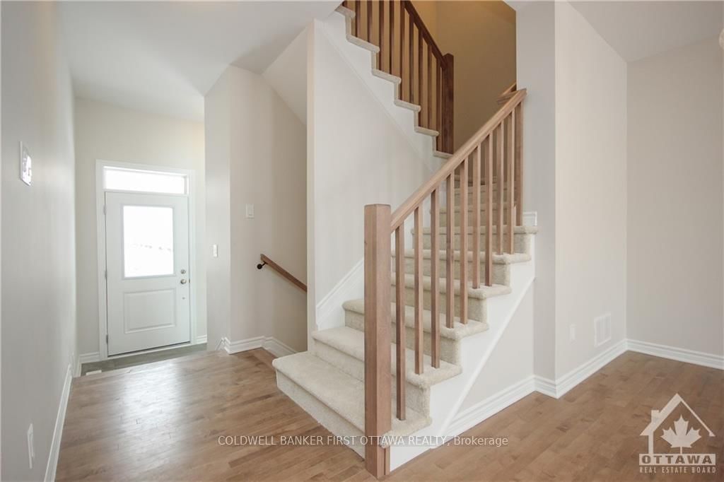 72 FOCALITY Crescent • Ottawa, ON photo 5