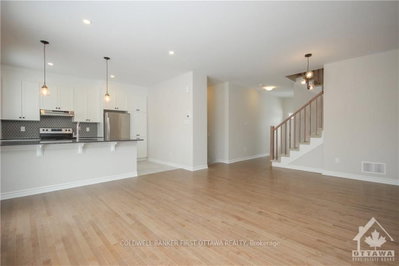 72 FOCALITY Crescent • Ottawa, ON photo 9