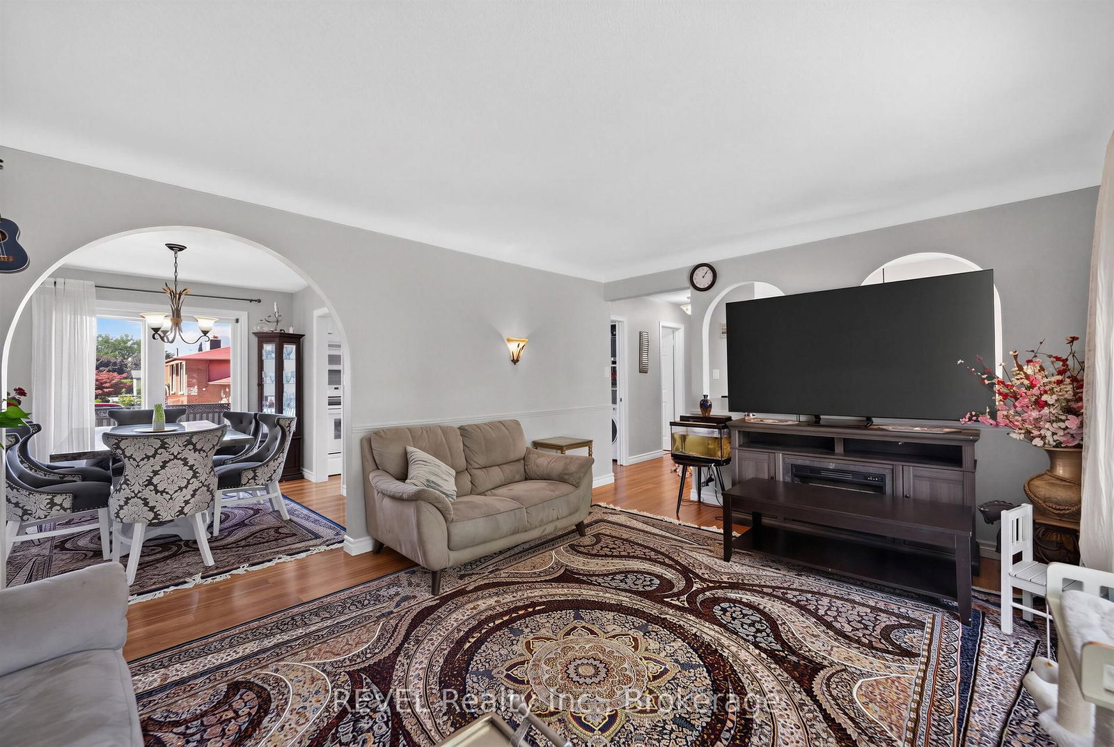 17 RAMSEY Street • St. Catharines, ON photo 11