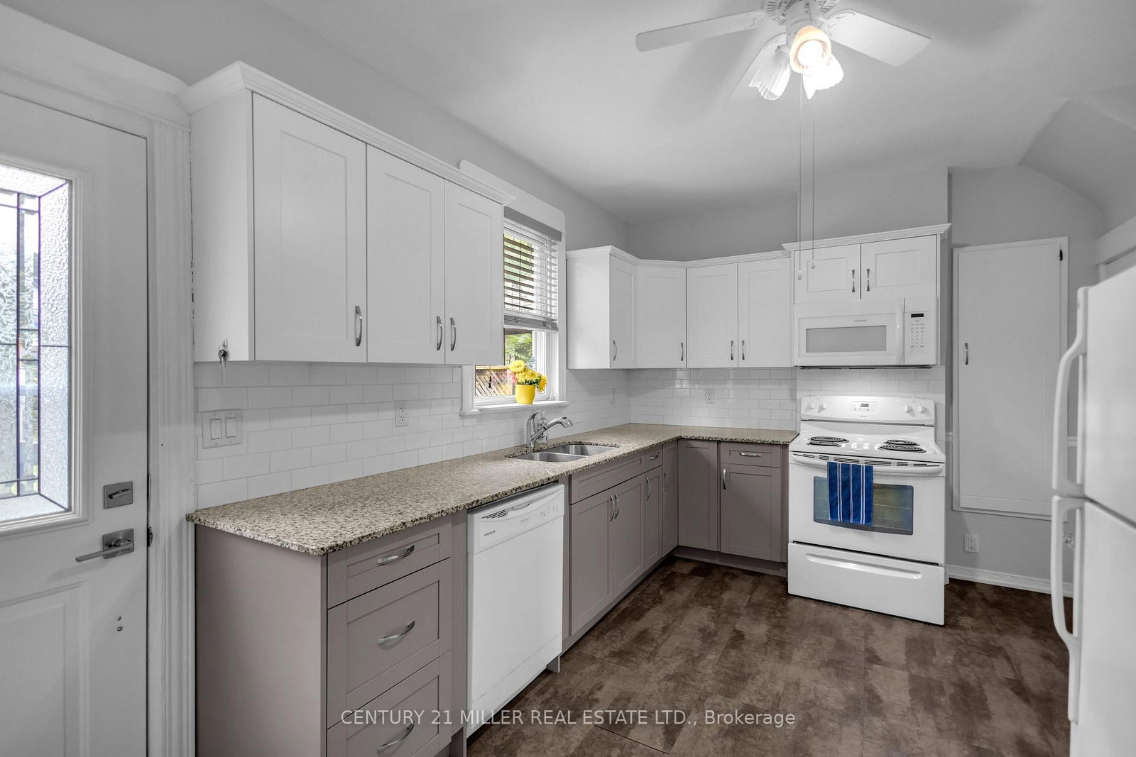 123 Hillyard Street • Hamilton, ON photo 10