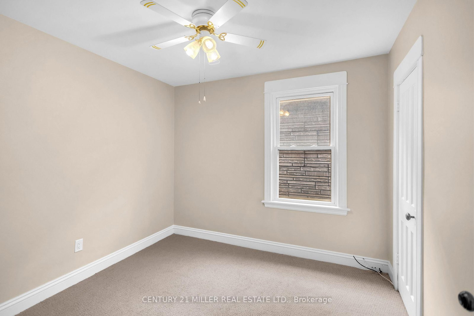 123 Hillyard Street • Hamilton, ON photo 15