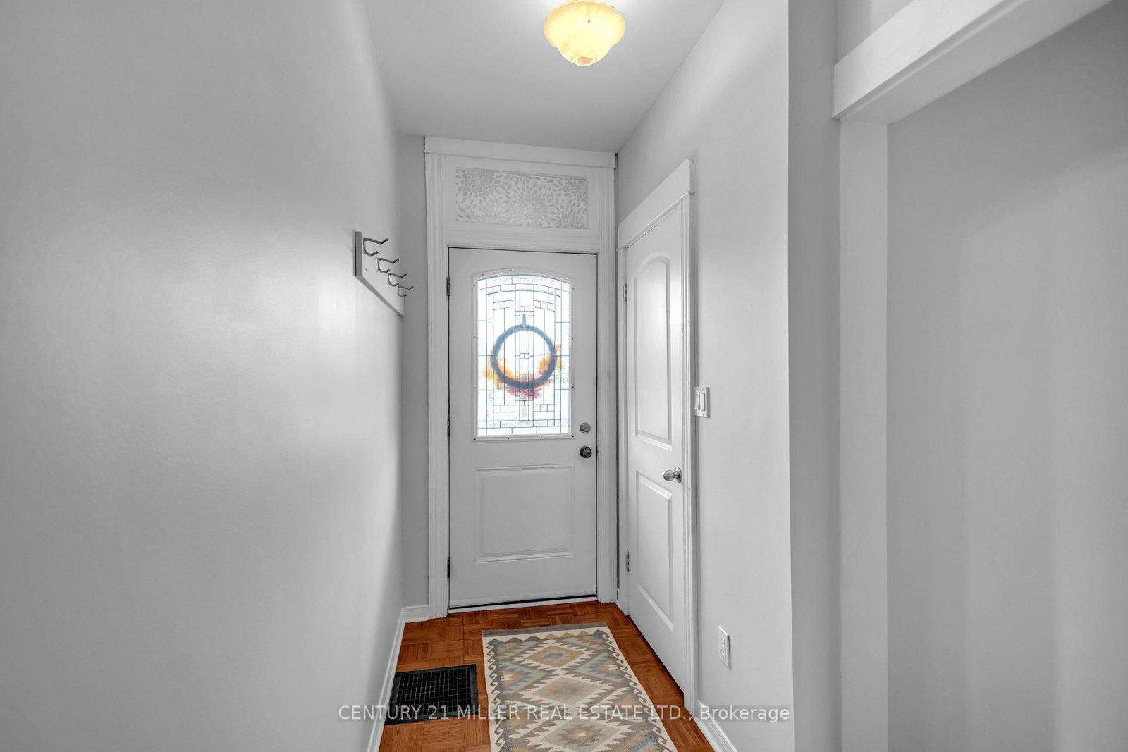 123 Hillyard Street • Hamilton, ON photo 4