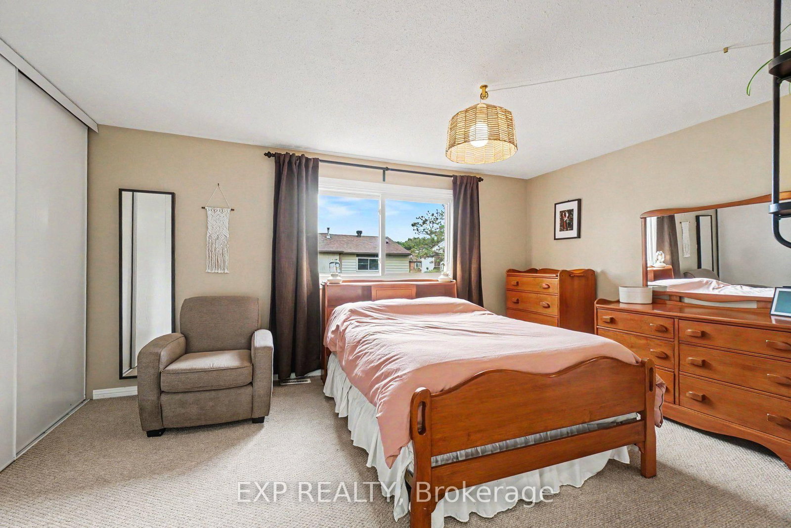 2030 Kelden Crescent • #35 • Ottawa, ON photo 19