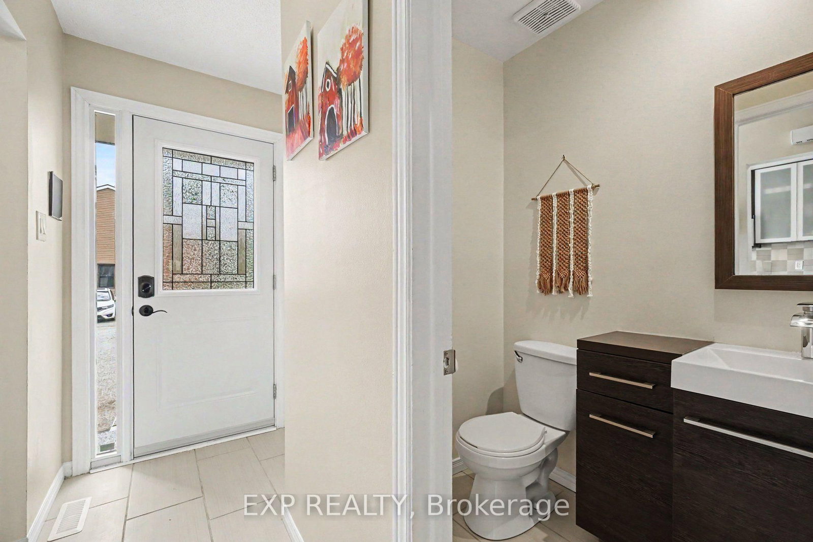 2030 Kelden Crescent • #35 • Ottawa, ON photo 3