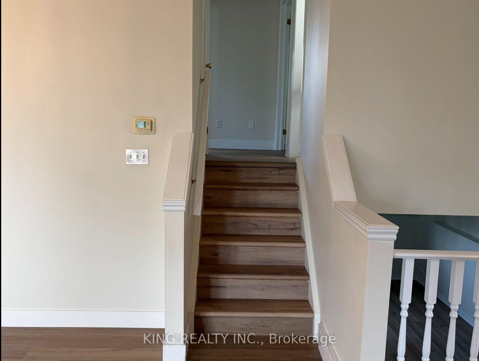 1671 Benjamin Drive • London East, ON photo 10