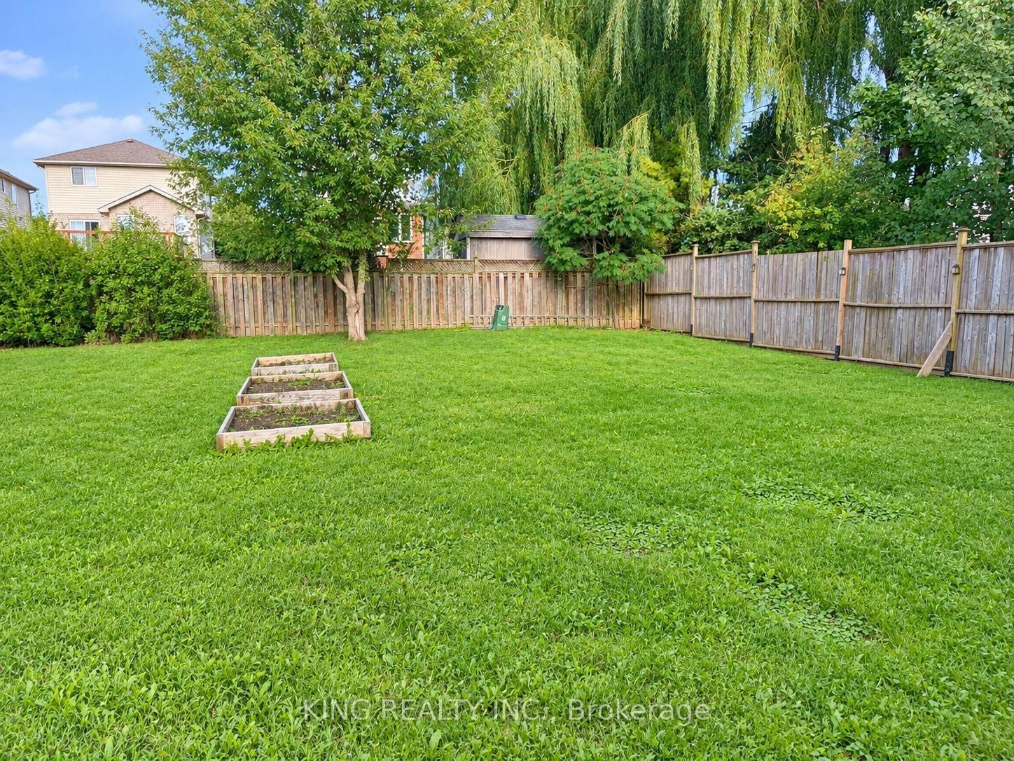 1671 Benjamin Drive • London East, ON photo 25