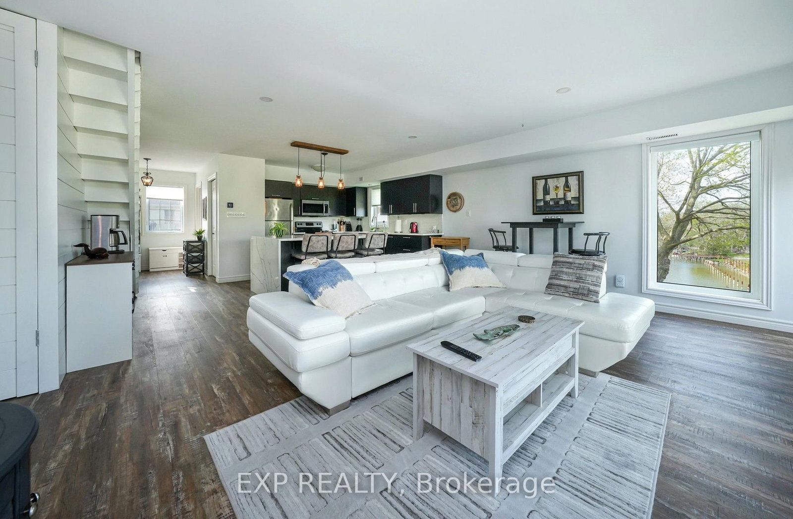 40 Ontario Street S • #4 • Lambton Shores, ON photo 12
