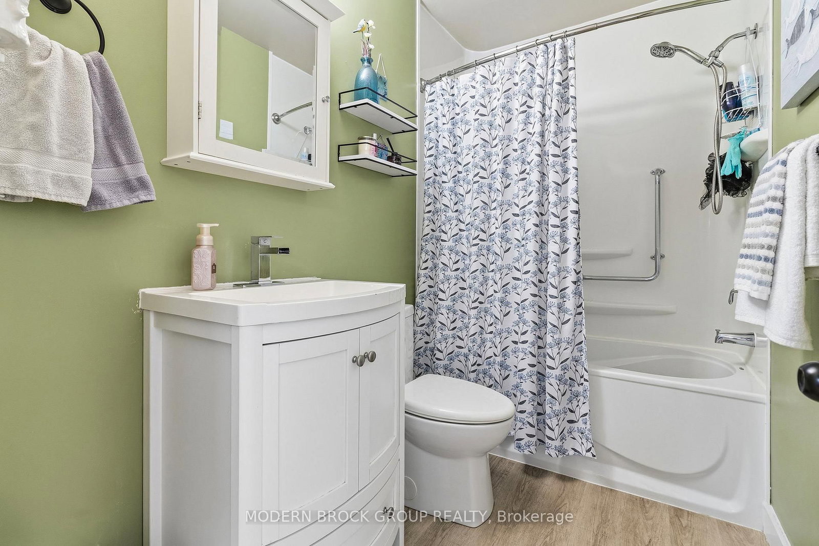 8072 County Road 29 Road • Elizabethtown-Kitley, ON photo 27