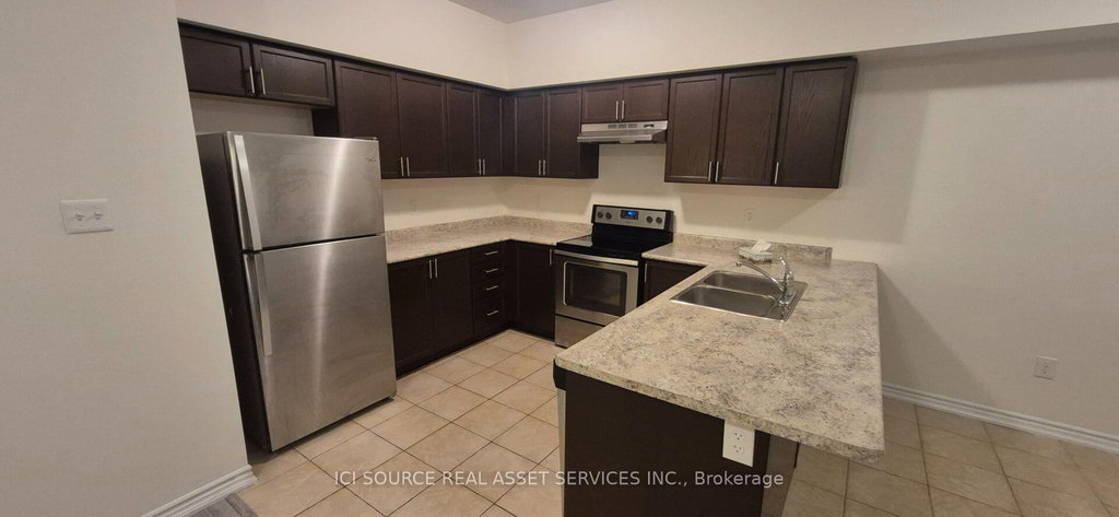 3 - 403 Westwood Drive 5