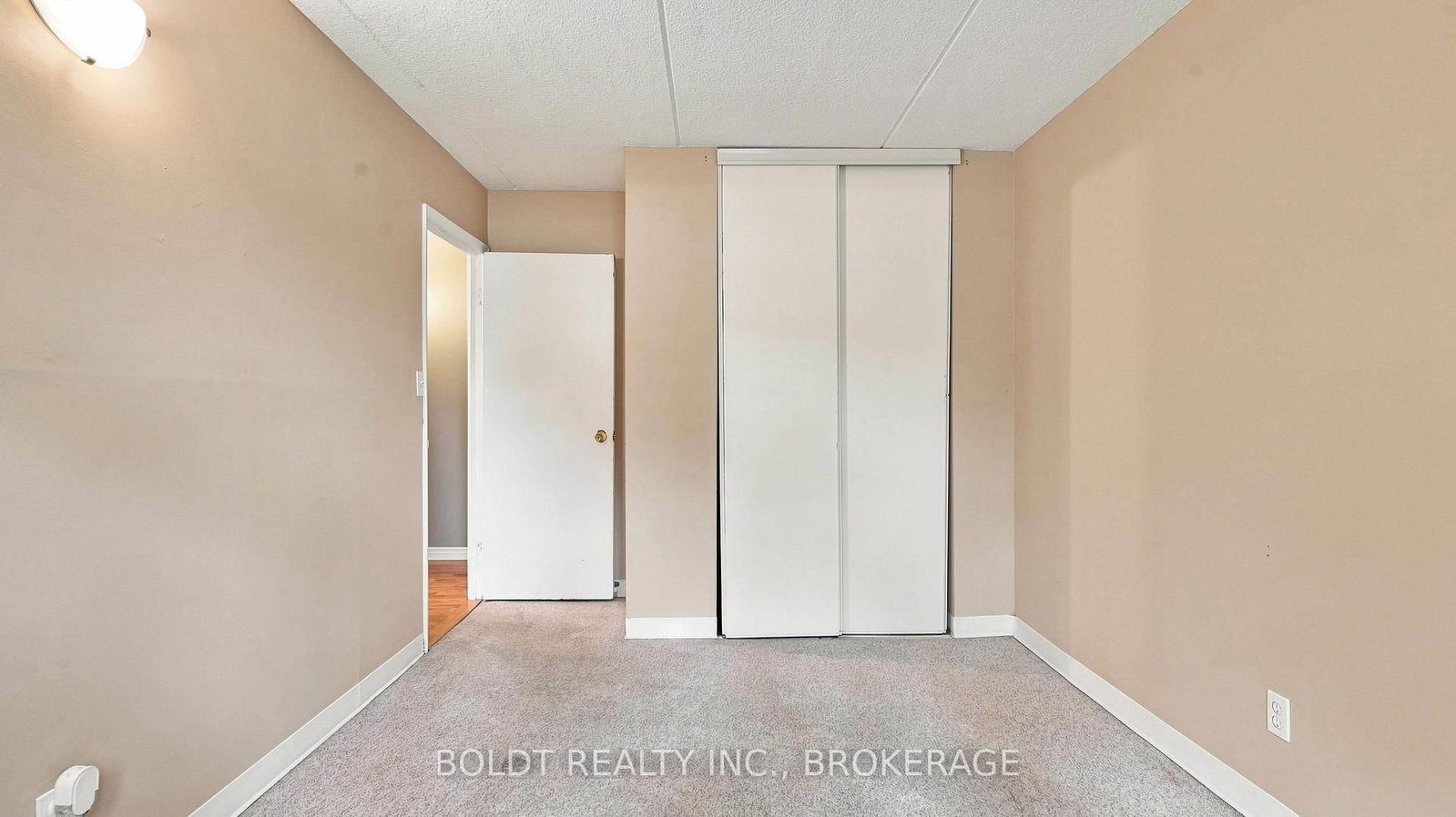 6 Westlake Lane • #110 • St. Catharines, ON photo 24