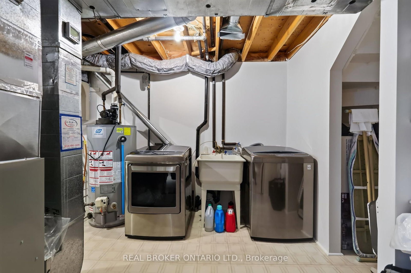 140 Montana Way • Ottawa, ON photo 28