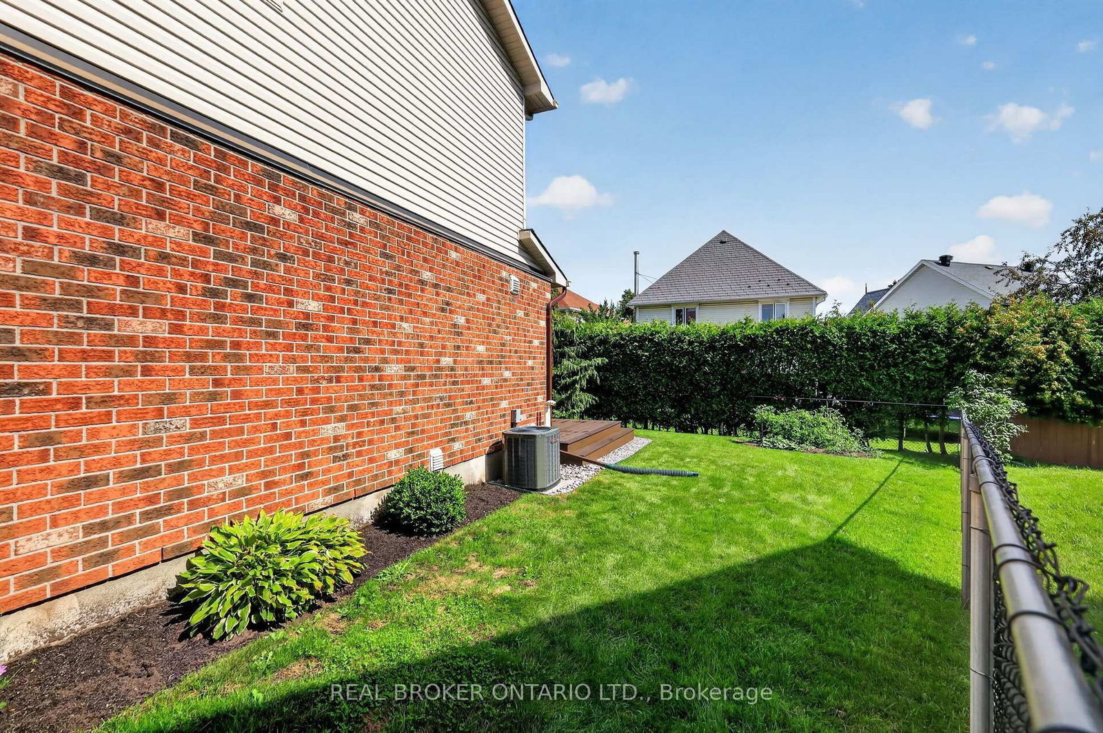140 Montana Way • Ottawa, ON photo 30