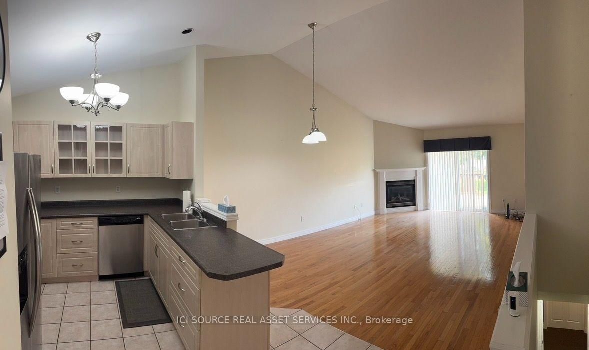 1799 Castleton Avenue • Windsor, ON photo 2