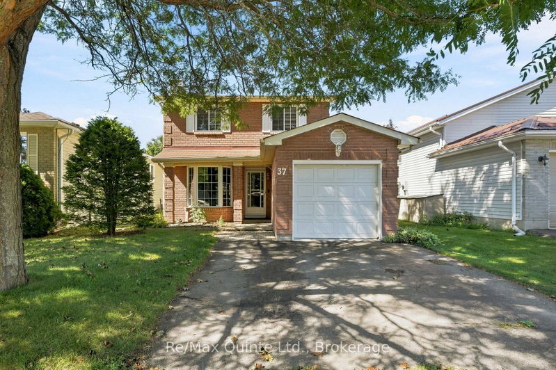 37 Bogart Crescent