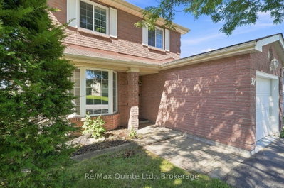 37 Bogart Crescent • Belleville, ON photo 4