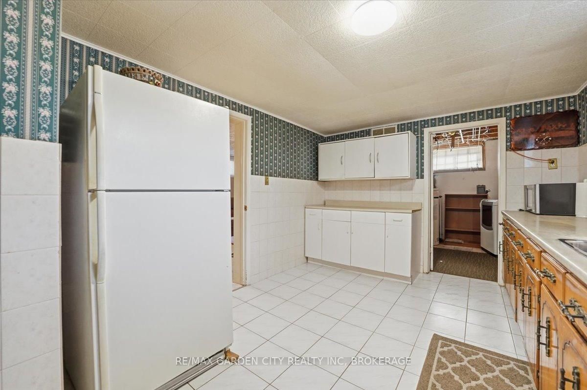 41 Albert Street W • Thorold, ON photo 25