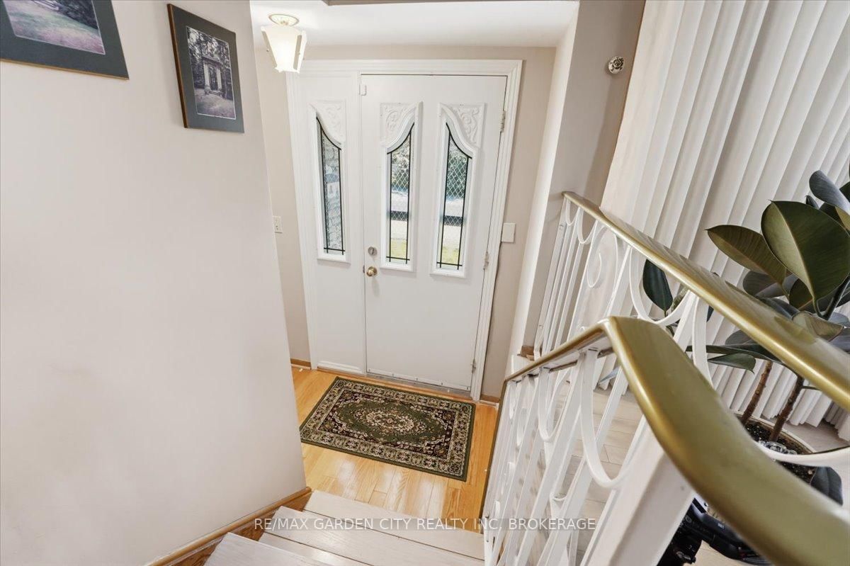 41 Albert Street W • Thorold, ON photo 5