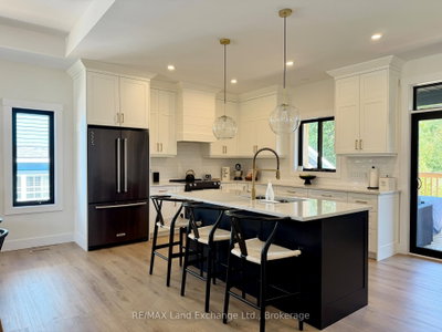 222 Emerald Drive • Saugeen Shores, ON photo 6