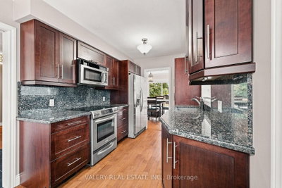 456 Lorindale Street • Waterloo, ON photo 8