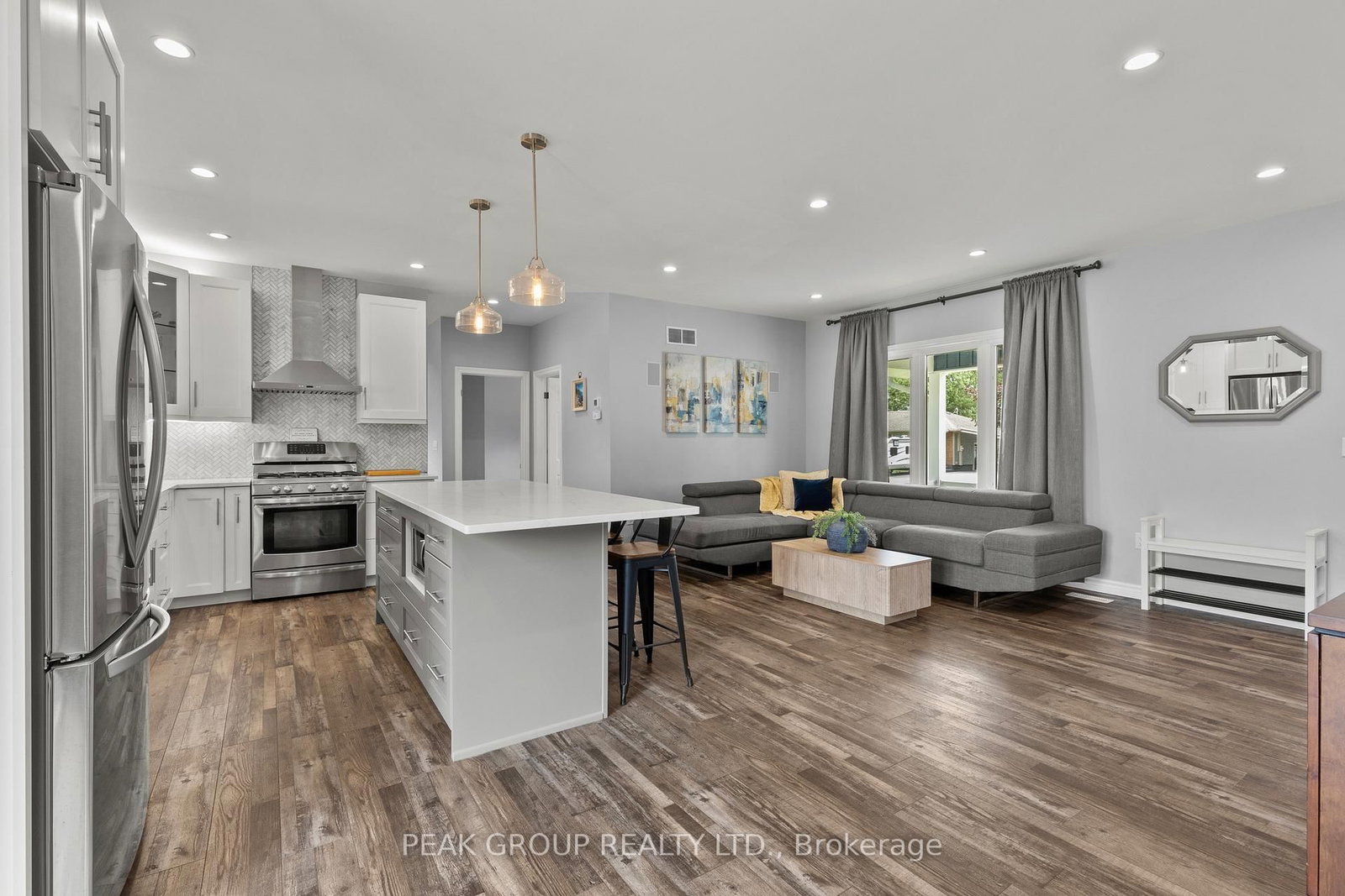 19 Bosnich Avenue • Welland, ON photo 14