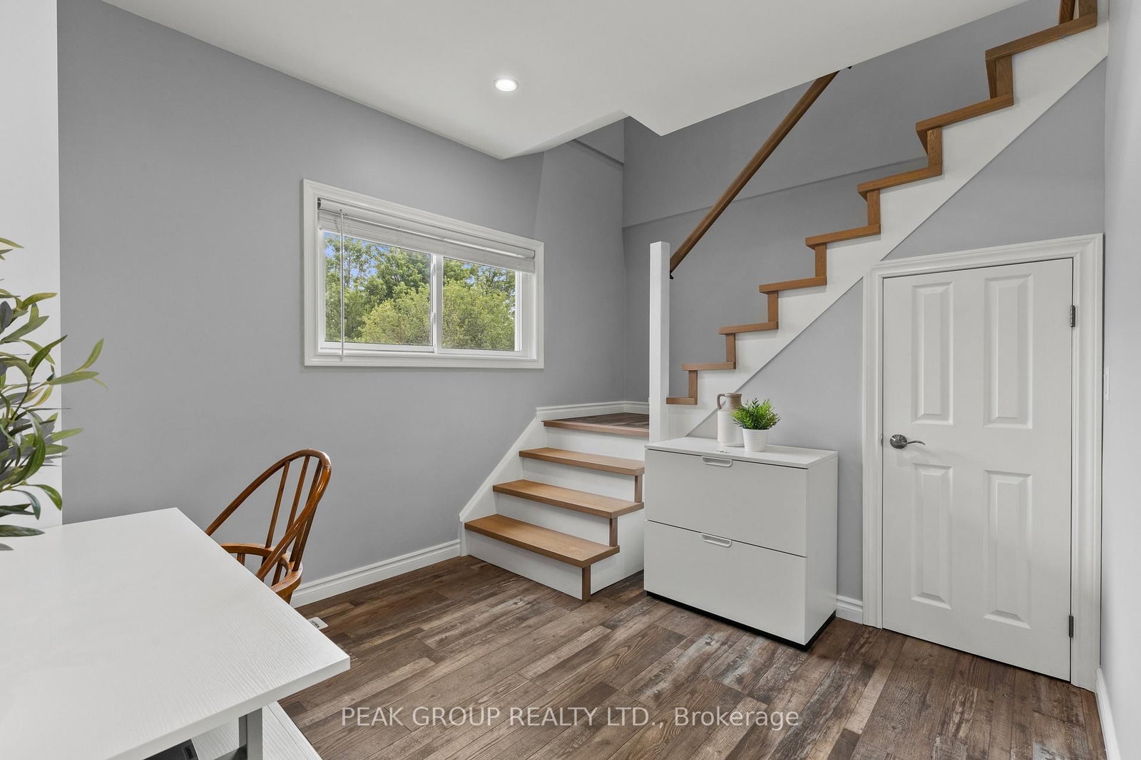 19 Bosnich Avenue • Welland, ON photo 17