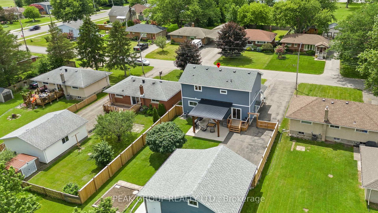 19 Bosnich Avenue • Welland, ON photo 41
