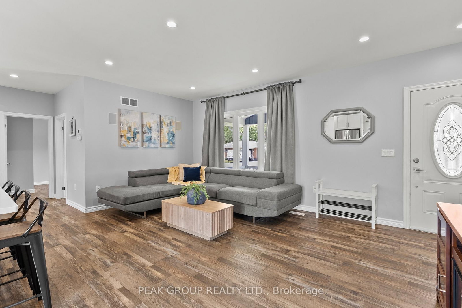 19 Bosnich Avenue • Welland, ON photo 7