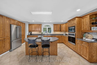 182 Nicholson Point Road • Bath, ON photo 4
