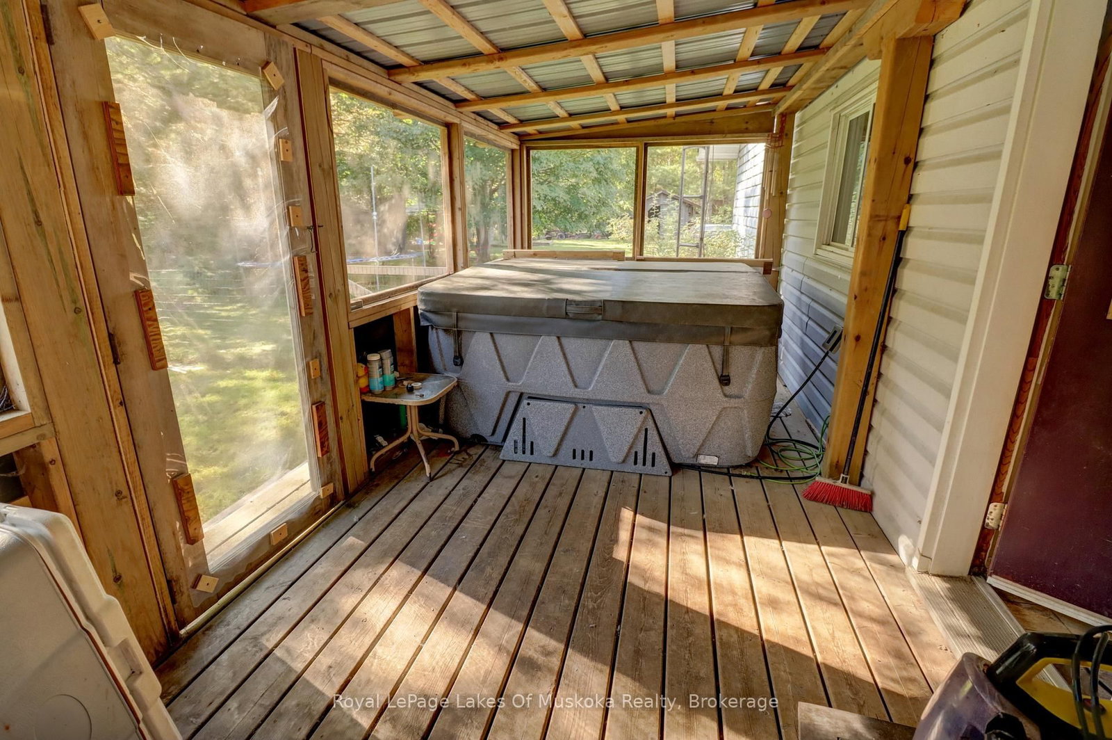 911 Deer Lake Road • Huntsville, ON photo 15