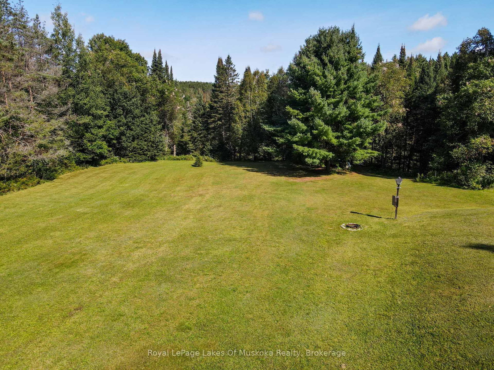 911 Deer Lake Road • Huntsville, ON photo 39