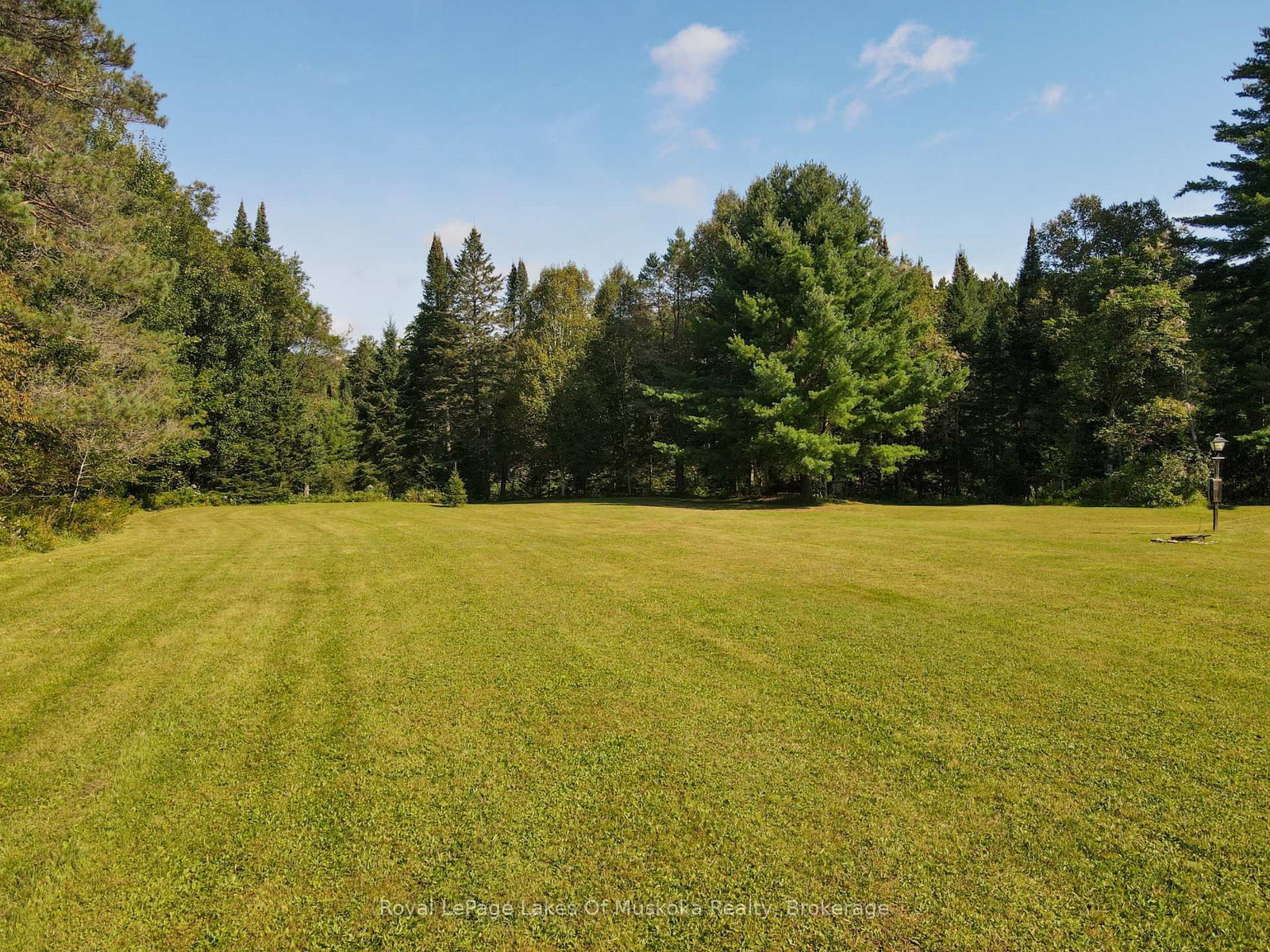 911 Deer Lake Road • Huntsville, ON photo 44