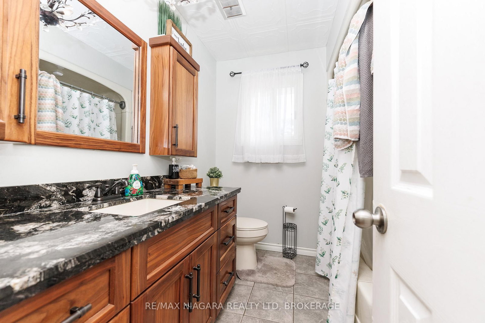 88 Pleasant Avenue N • Fort Erie, ON photo 13