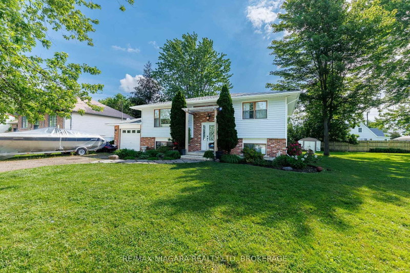 88 Pleasant Avenue N