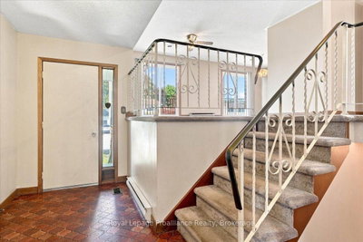 28 Kensington Crescent • Belleville, ON photo 4
