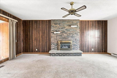 28 Kensington Crescent • Belleville, ON photo 6