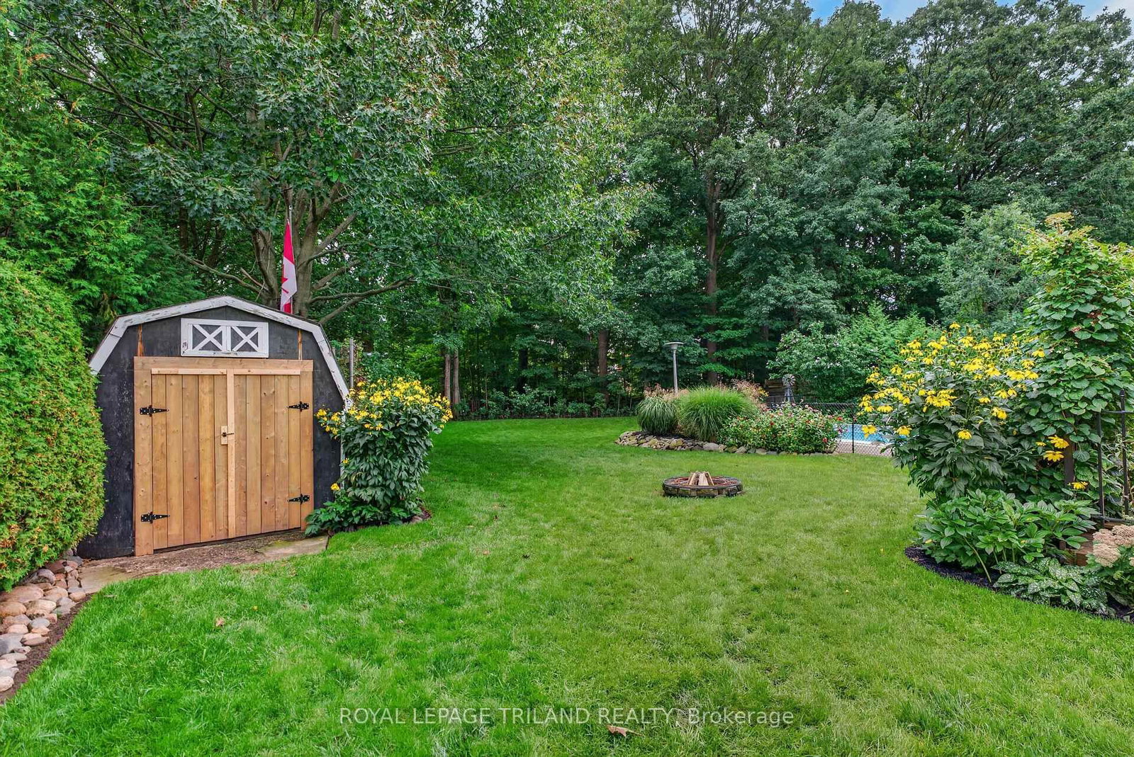 165 Camden Crescent • London North, ON photo 37
