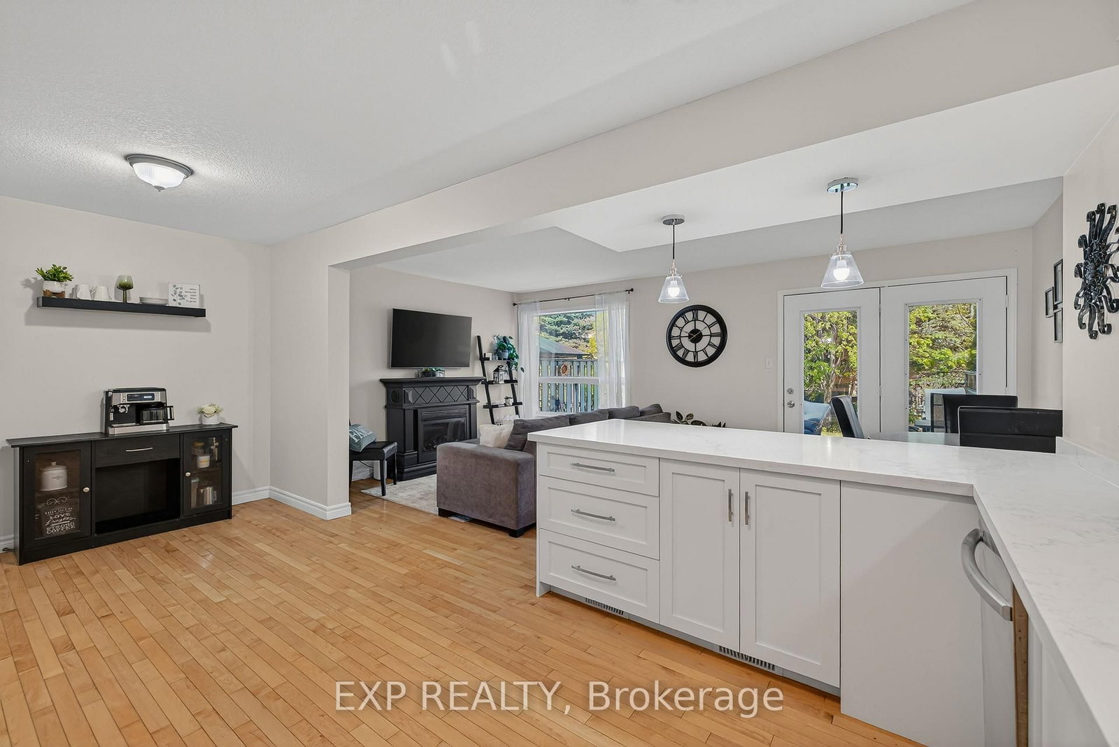 475 Annapolis Court • Waterloo, ON photo 11