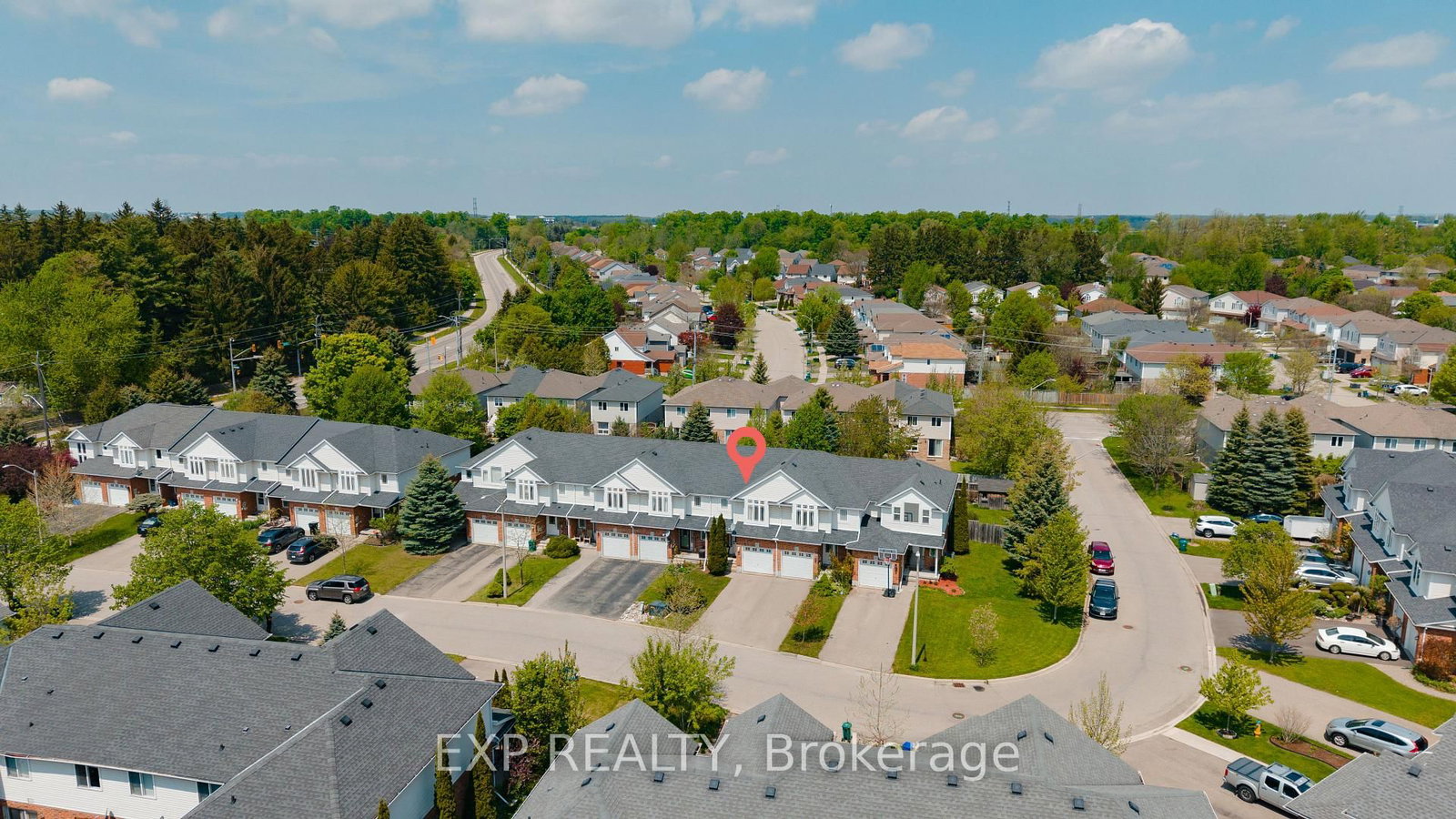 475 Annapolis Court • Waterloo, ON photo 2