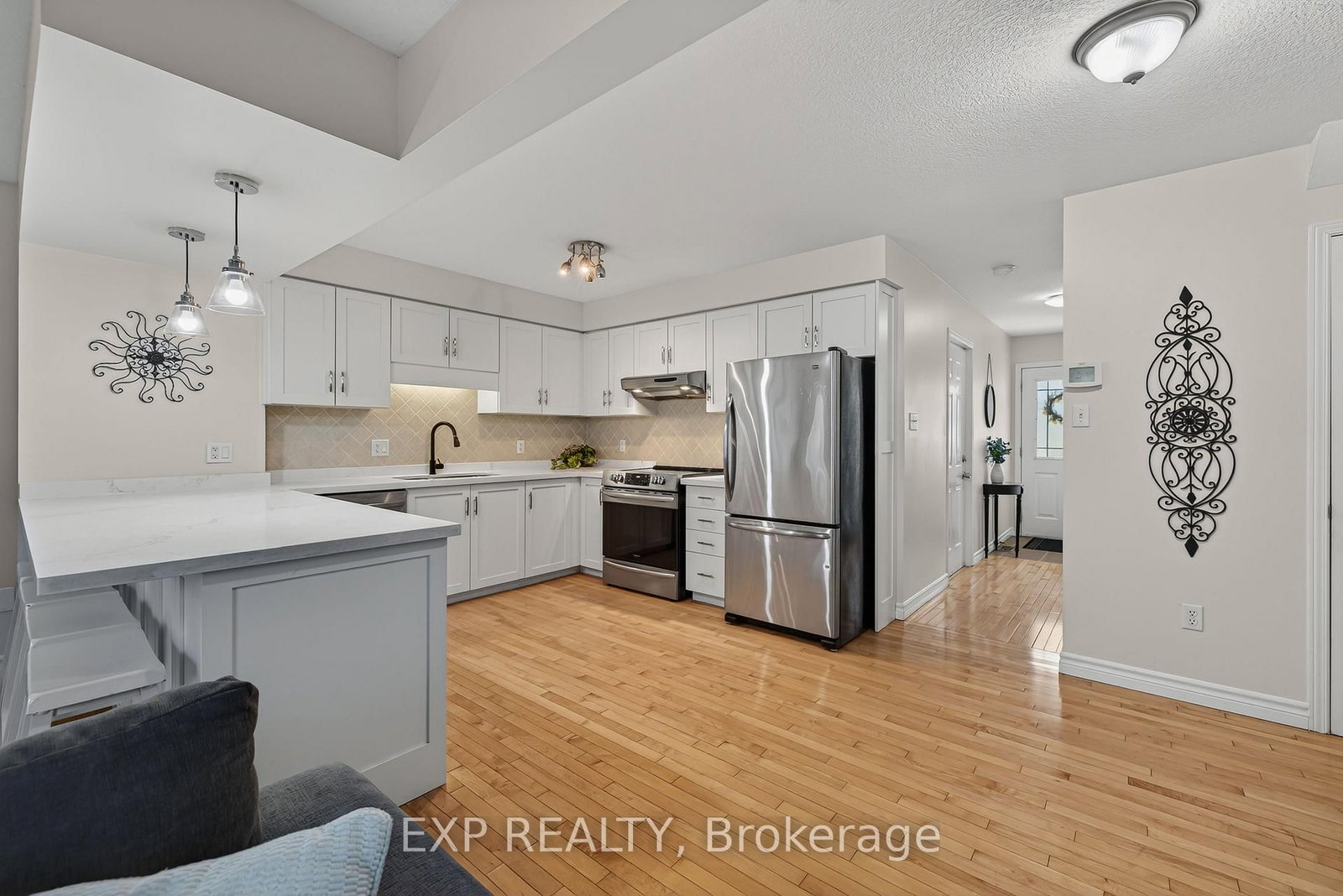 475 Annapolis Court • Waterloo, ON photo 5