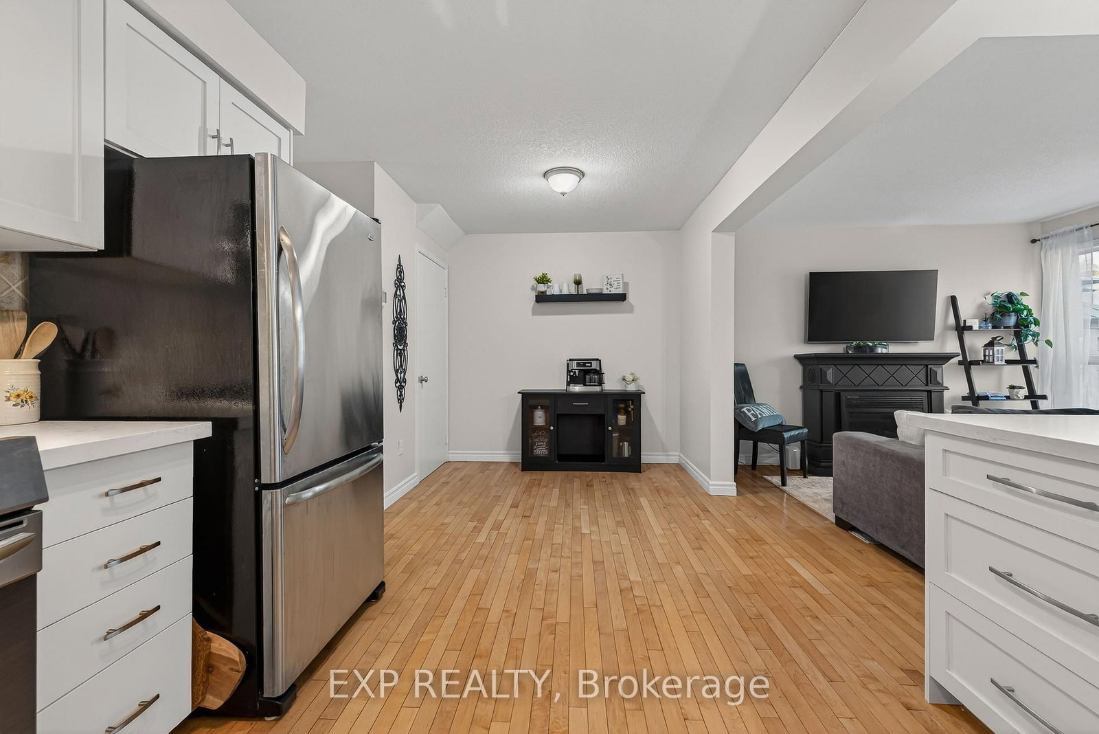 475 Annapolis Court • Waterloo, ON photo 9