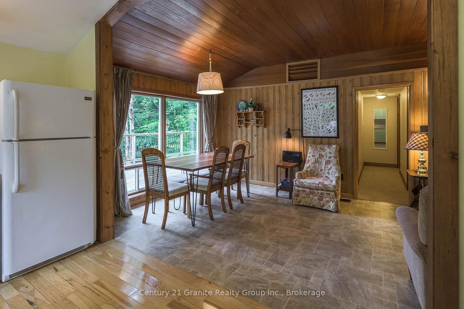 1401 Hodgson Road • Dysart et al, ON photo 16