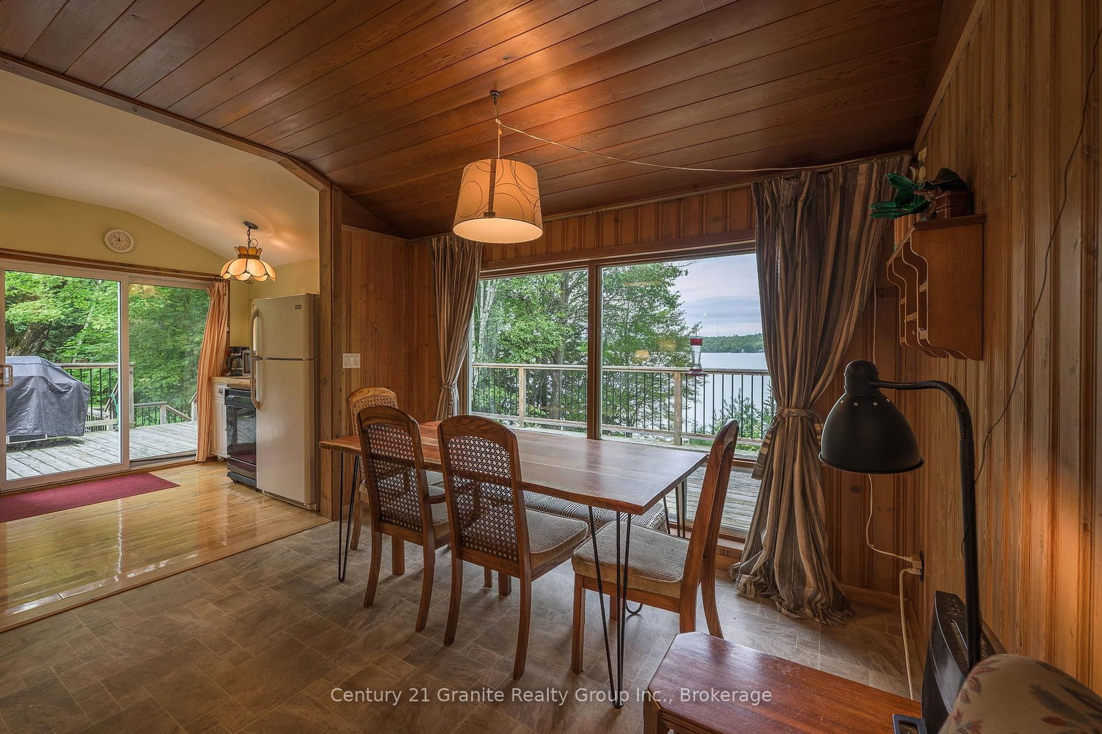 1401 Hodgson Road • Dysart et al, ON photo 17